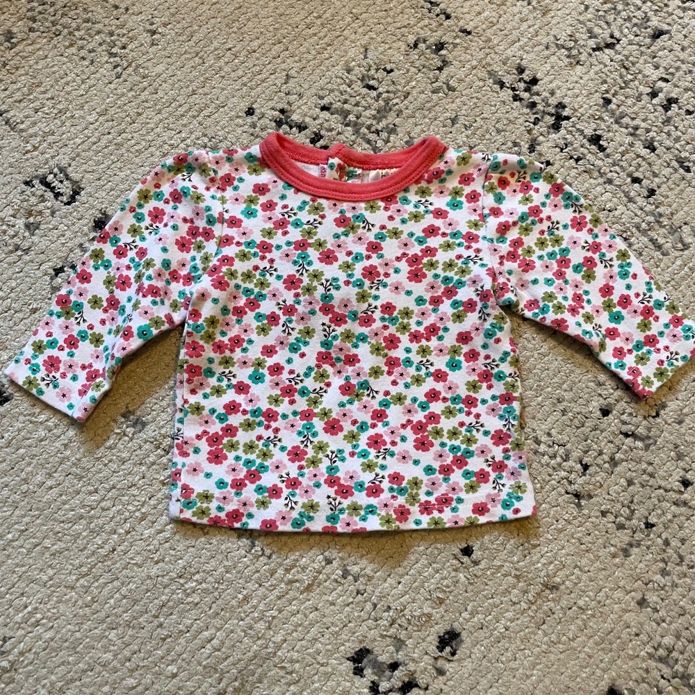 Baby essentials baby girl size 3 months long sleeve floral top
